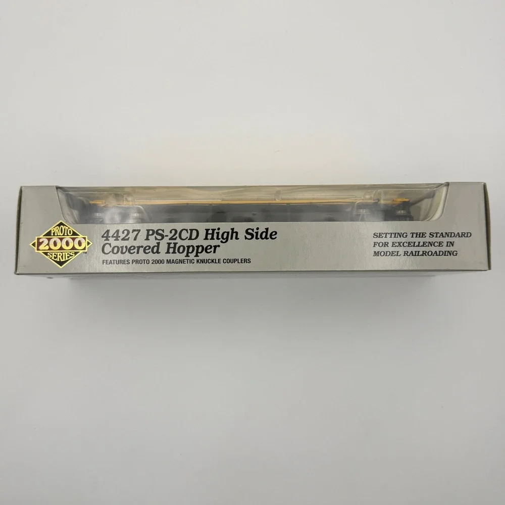 Life-Like Proto 2000 4427 PS-2CD High Side Hopper Cargill HO Scale Yellow 21370